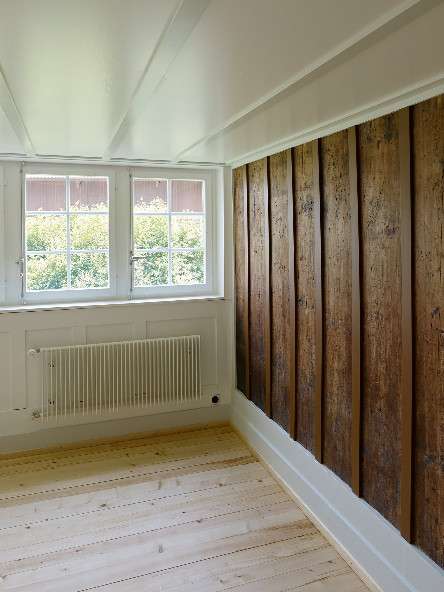 E14509 Alpa 045418 IPAD